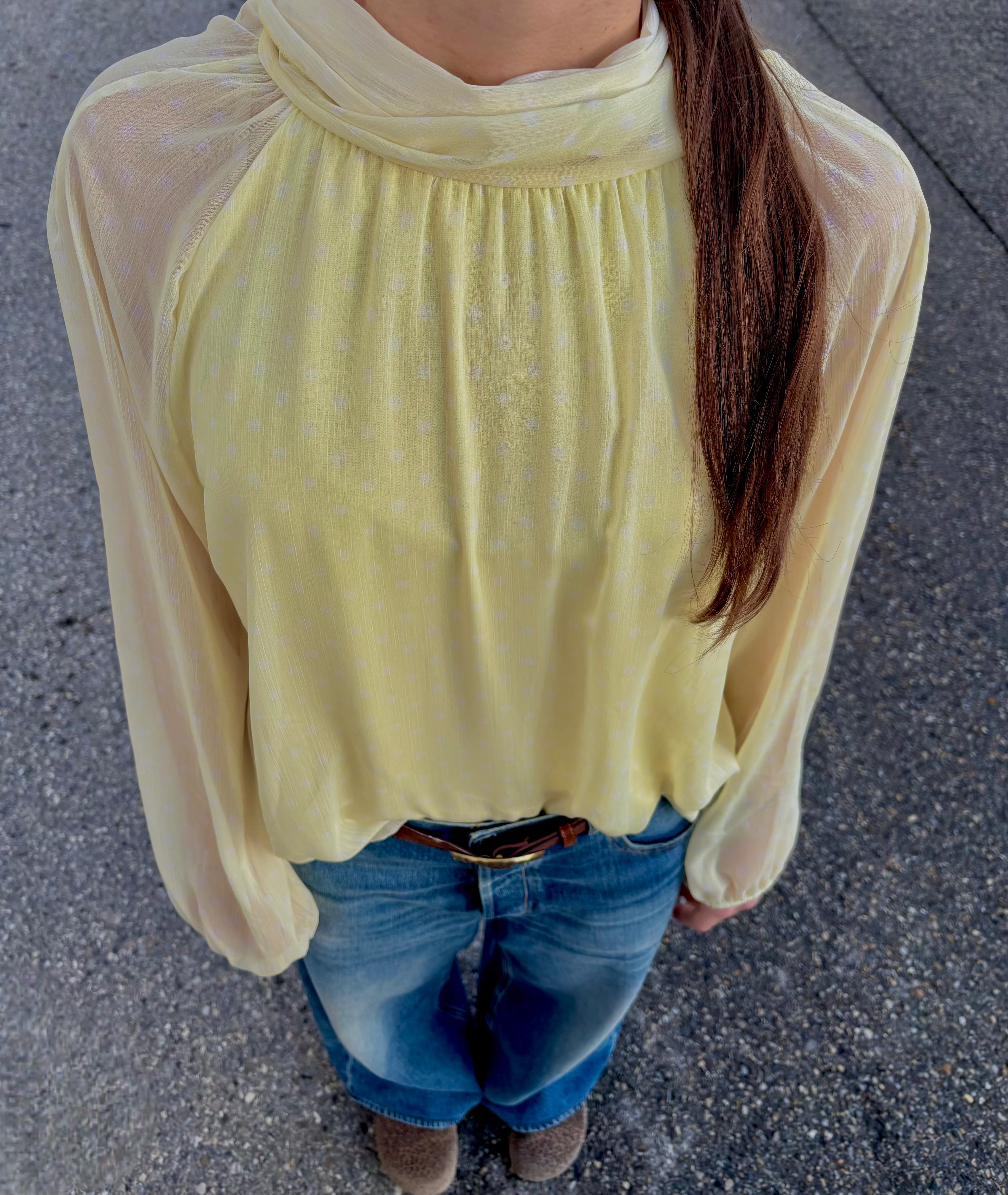 Blouse à pois jaune